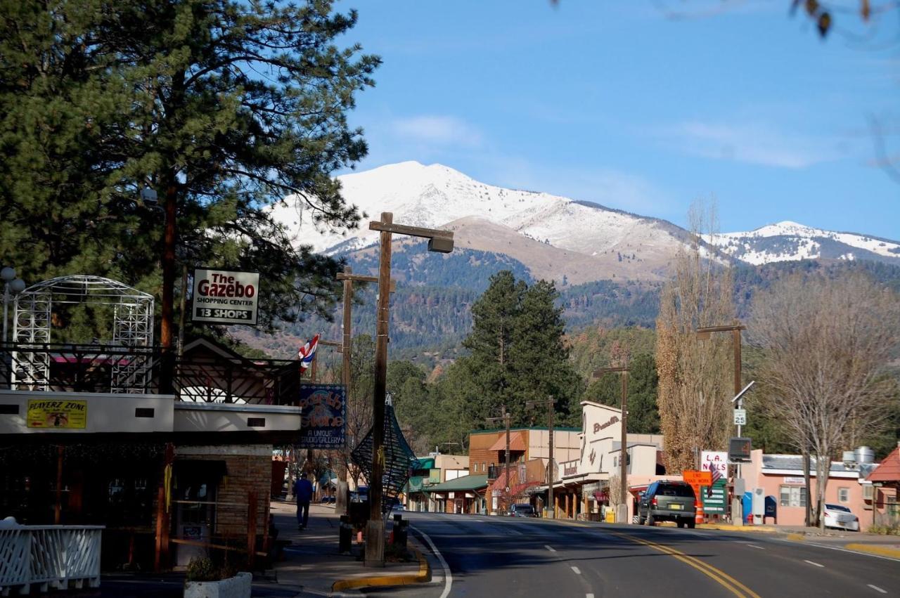 Apache Village 5, Queen Bed, Midtown, Sleeps 2 Ruidoso Extérieur photo